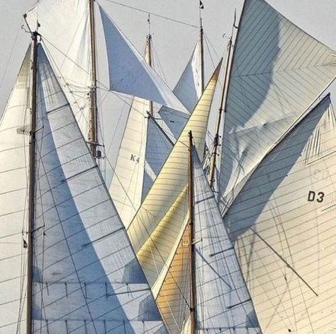 Sailing Aesthetic, Boat Summer, Classic Sailing, Yacht Design, Sailing Yacht, Tall Ships, Set Sail, Wooden Boats, Sailboats