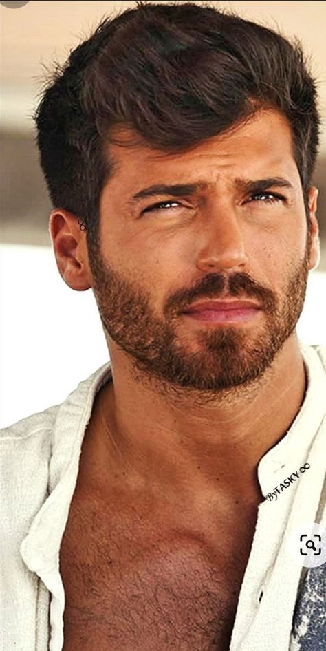 Paul Walker Tribute, Beard Lover, Turkish Men, Can Yaman, Erkenci Kuş, Face Men, Hot Actors, Poses For Men, Turkish Actors