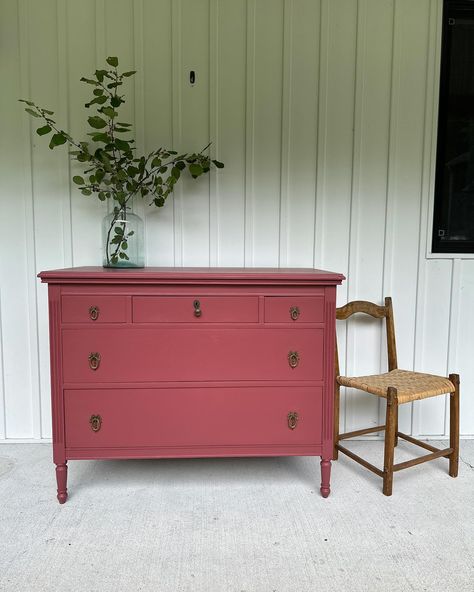 *SOLD** Well, I’m beyond happy with how this dark dated dresser is now a refined and cheery piece of furniture! Perfect for a guest room or anywhere you need a nice pop of colour. Paint: **New colour** Rosewood in One Hour Enamel by @wiseowlpaint Wallpaper: Bramble Garden by @riflepaperco via @wayfaircanada 22”D x 35”H x 44”W DM for more info on how to purchase #paintedfurniture #adoredandrestored #dressermakeover #wiseowlpaint #ottawafurniturerefinisher #yow #wiseowlpaintretailer #do... Dusty Rose Dresser, Pink Dresser, Wise Owl Paint, Dresser Makeover, Bramble, Safe Haven, Color Rosa, Dusty Rose, Dark Pink