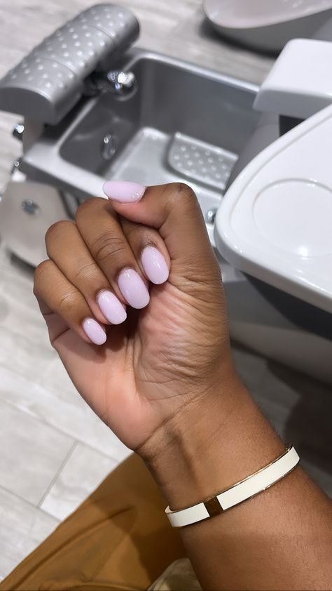 Oval Natural Nails, Nurse Nails Acrylic, Natural Oval Nails, Nails Natural Color, Judy Nails, Nurse Nails, Short Classy Nails, Nails Acrylic Almond, Shorties Nails