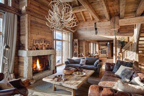 Ski Chalet Interior, Lodge Living Room, Ski Lodge Decor, Chalet Chic, Chalet Interior, Ski Cabin, Chalet Design, Luxury Ski Chalet, Sala Grande