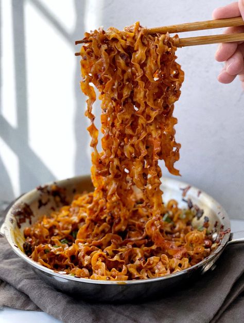 Chili Crisp Noodles — kiln + kitchen Crispy Chili Oil Noodles, Spicy Chili Noodles, Chilli Crisp Noodles, Chili Crunch Noodles, Chinese Spicy Noodles, Squiggly Noodles Recipe, Chili Crisp Recipe Ideas, Spicy Noodles Aesthetic, Flat Noodles Recipe