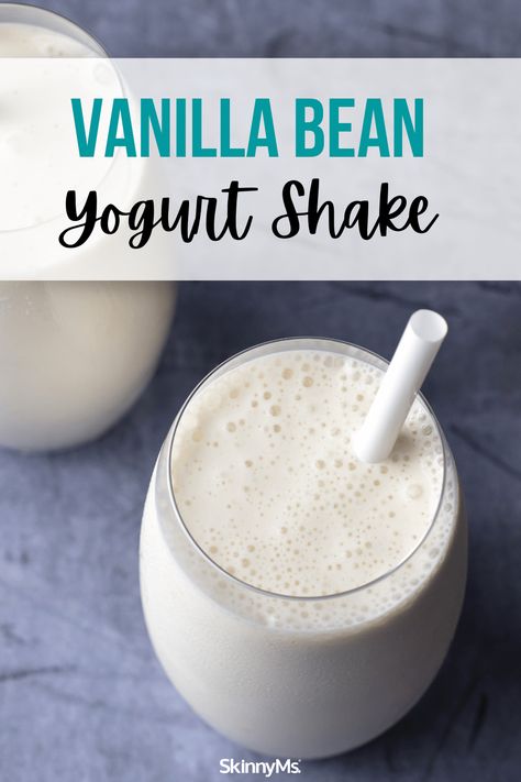 Yogurt Shake Recipes, Vanilla Yogurt Smoothie Recipes, Healthy Vanilla Milkshake, Smoothie With Vanilla Yogurt, Things To Put In Yogurt, Greek Yogurt Milkshake, Protein Shakes With Greek Yogurt, Greek Yogurt Shake Recipes, Vanilla Bean Protein Shake Recipes