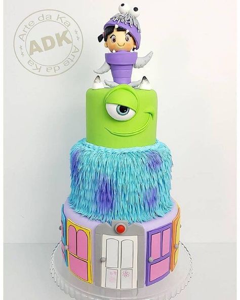 Cake Art Lookbook on Instagram: “When🎂 is art!  This artistic creation via  @artedaka  #cake #art #fondantart #specialtycakes #cakedecorator  #cakevideo #caketutorial…” Cake Boos, Monsters Cake, Monster Inc Cakes, Monsters Inc Baby Shower, Monsters Inc Baby, Monster 1st Birthdays, Monster Inc Birthday, Monster Inc, Monster Cake