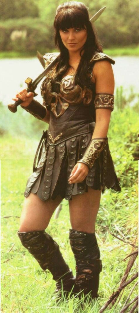 Lucy Lawless ✾ Renée O'connor, Paddy Kelly, Lucy Lawless, Xena Warrior Princess, Xena Warrior, Warrior Girl, Warrior Princess, Badass Women, Robin Hood