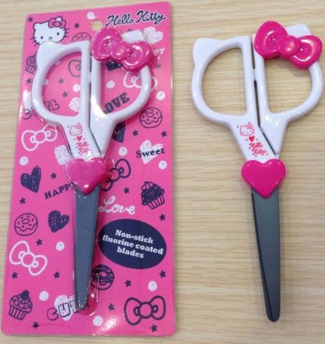 Hello Kitty scissors Hello Kitty School Bag, Hello Kitty School, Kitty House, Pretty School Supplies, Safety Scissors, Craft Supply Storage, Cute Stationary School Supplies, Hello Kitty House, Hello Kitty Pink