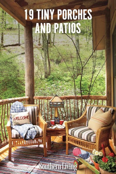 Small Back Porches, Front Porch Seating, Small Porch Ideas, Cabin Porch, Southern Living House Plans, Building A Porch, Side Porch, Porch Furniture, Small Front Porches