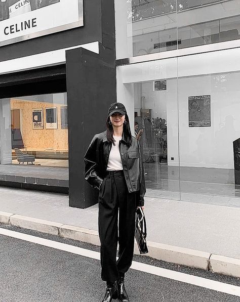 Korea Outfit Ideas, Street Fashion 2023, Taiwan Outfit, Fashionable Jackets, Outfit For Today, Fit Outfits, Women Leather Jacket, 2023 Outfits, Collection Ideas