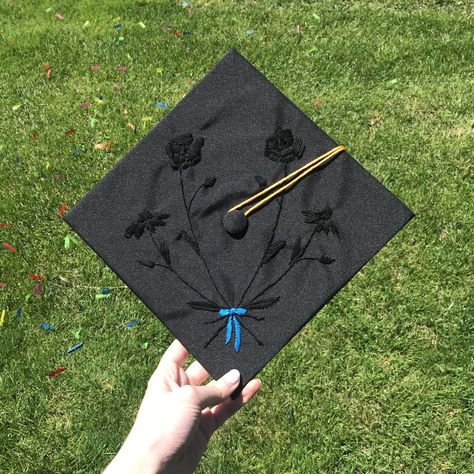 Graduation Cap Designs Embroidery, Graduation Cap Minimalist, Grad Cap Embroidery, College Grad Cap Ideas Simple, Graphic Design Cap Decoration, Greek Mythology Graduation Cap, Creative Graduation Cap Designs, Class Of 2024 Cap Ideas, Philosophy Graduation Cap