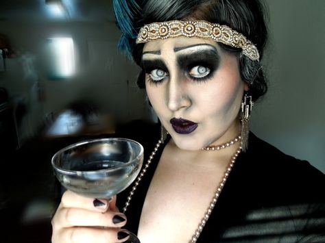 Flapper Halloween Makeup, Zombie Flapper, Flapper Girl Makeup, Flapper Makeup, Flapper Girl Costumes, Ghost Makeup, Flapper Girl, Special Effects Makeup, Halloween Costumes Makeup