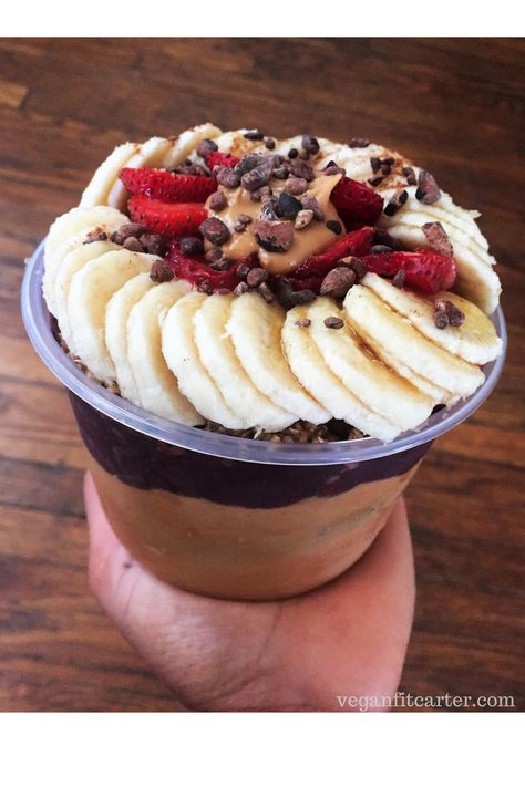 Loaded Peanut Butter Acai Bowl Peanut Butter Acai Bowl, Frozen Acai, Acai Bowls Recipe, Banana Walnut Bread, Breakfast Smoothie Bowl, Oat Crumble, Berry Compote, Banana Walnut, Cinnamon Chips