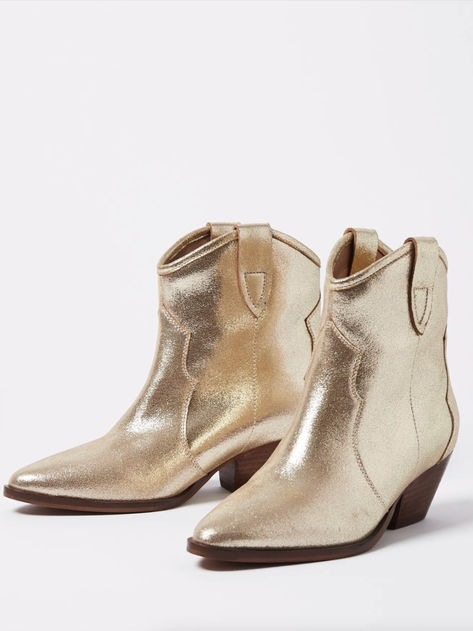 Best Ankle Boots, Brown Block Heels, Ankle Cowboy Boots, Heels Patterns, Black Leather Chelsea Boots, Gold Boots, Western Ankle Boots, Leather Cowboy Boots, Oliver Bonas