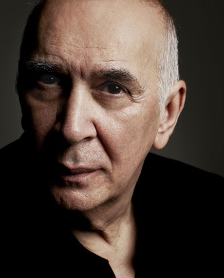 Frank Langella Frank Langella, Happy Guy, Actor Studio, Older Man, The Americans, Wife And Kids, Over The Hill, Character Actor, Living Alone