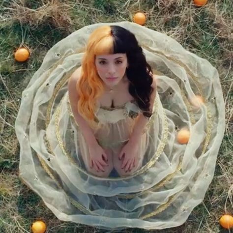 Orange Juice - Melanie Martinez - @MelanieLBBH - https://wavwax.com/?p=3215 Melanie Martinez Videos, Cry Baby Melanie Martinez, K-12 Melanie Martinez, V Magazine, Body Picture, Celebrity Art, Famous Celebrities, Melanie Martinez, Orange Juice