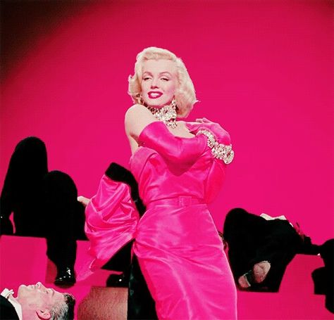 Marilyn Monroe Gif, Klasik Hollywood, George Hurrell, Old Hollywood Actresses, Lucky Blue Smith, Jane Russell, Gentlemen Prefer Blondes, Natalie Wood, Amal Clooney