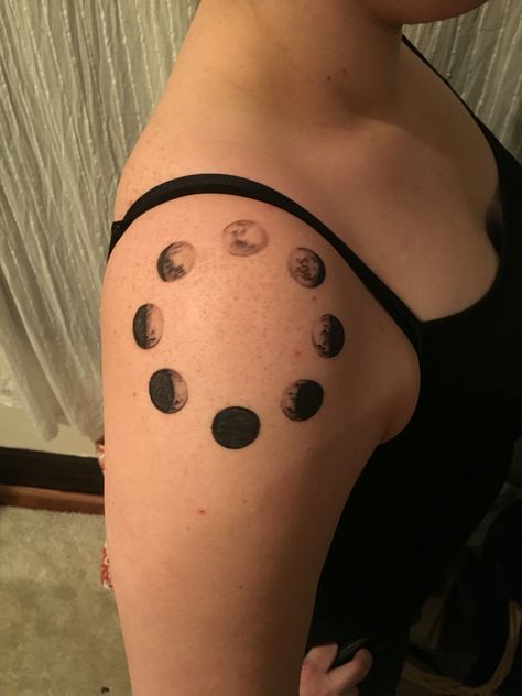 Love it! Moon Phase Circle Tattoo, Moon Phases Shoulder Tattoo, Moon Phases Tattoo Circle, Circular Moon Phases Tattoo, Moon Phase Shoulder Tattoo, Moon Phases Circle Tattoo, Moon Phase Tattoos, Circular Tattoo Designs, Moon Cycle Tattoo