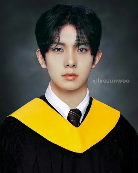 #ENHYPEN #Heeseung #EDIT #University_pic #Selca #Photo #Picture #Wallpaper #Aesthetic Graduation Toga, Formal Id Picture, Book Cover Template, Picture Templates, Lai Kuan-lin, Boyfriend Wallpaper, Blackpink Poster, Id Photo, Graduation Photoshoot