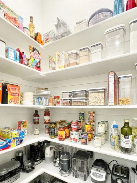 When everything in your pantry is organized 🤩 Pro tip 💡: To really maximize your counter space, place your appliances in your pantry – bottom shelf for the heavy stuff. Pantry With Appliance Counter, Appliance Counter, Kitchen Goals, Space Place, Counter Space, Bottom Shelf, Life Organization, New Builds, Dallas Tx