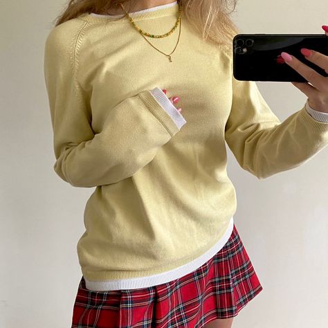 Yellow Jumper Outfit, Pale Yellow Sweater, Yellow Coquette, Jumper Men, Yellow Jumper, Jumper Outfit, Instagram Link, Oversized Jumper, Yellow Sweater