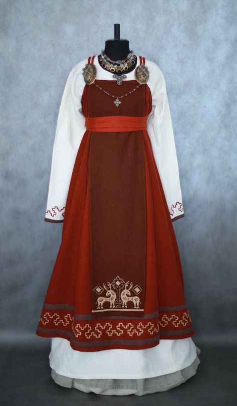 Viking Dresses, Viking Apron Dress, Norse Clothing, Viking Clothes, Gaun Abad Pertengahan, Costume Viking, Celtic Clothing, Viking Garb, Viking Dress