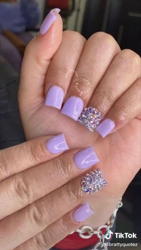 Light Purple Nails With Rhinestones, Birthday Nails Short Purple, Short Purple Nails With Rhinestones, Cute Short Nail Sets Purple, Purple Nails Short Acrylic, Lilac Acrylics, Purple Nails Acrylic Short, Lavender Short Nails, Light Purple Nails Short