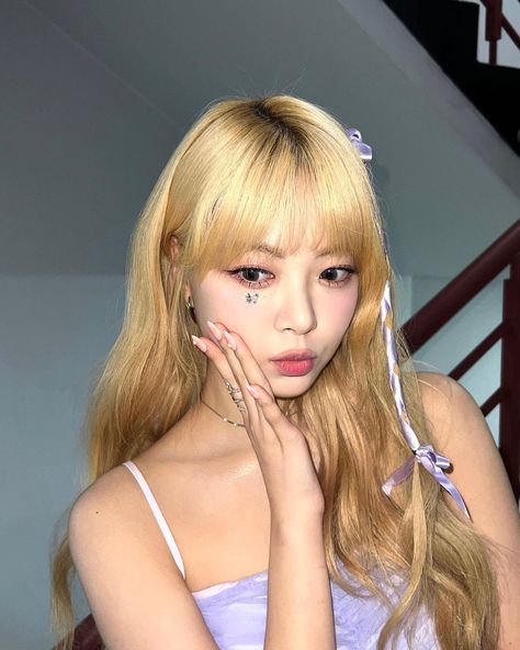 231029 LE SSERAFIM hhh.e_c.v Icon X, Pre Debut, October 29, I Love Girls, Instagram Update, Pop Group, Kpop Idol, South Korean Girls, K Pop