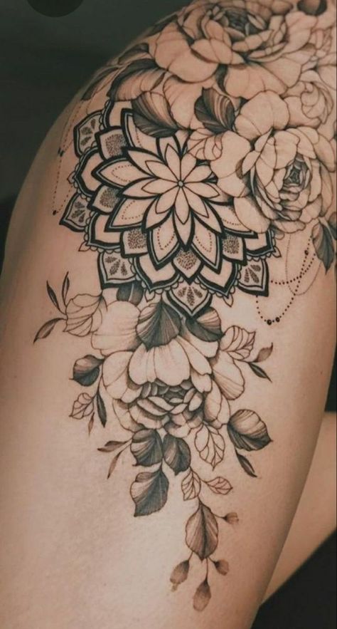 Thigh Hip Tattoo, Mandala Thigh Tattoo, Flower Hip Tattoos, Mandala Tattoo Designs, Mandela Tattoo, Hip Tattoo Designs, Hip Thigh Tattoos, Hip Tattoos Women, Beautiful Mandala