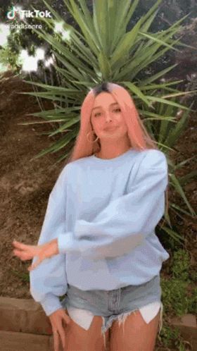 Addison Rae Dance GIF - AddisonRae Dance Tiktok - Discover & Share GIFs Addison Rae Dance, Addison Rae Tiktok, Dance Gif, Dance Tiktok, Dancing Gif, Aesthetic Fits, Addison Rae, Dancing Queen, Kind Heart