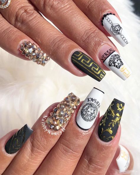 Versace Nails Designs, Louis Vuitton Nails Acrylic, Nails Acrylic Brown, Versace Nails, Louboutin Nails, Matte Green Nails, Louis Vuitton Nails, Cruise Nails, Brown Rings