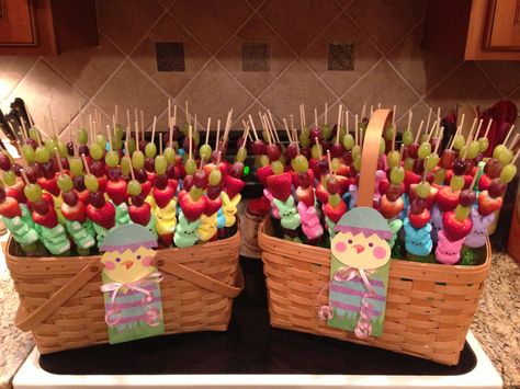 Easter Peeps Fruit Kabobs (year 2) Easter Fruit Kabobs, Easter Kabobs, Peeps Skewers, Peeps Fruit Skewers, Easter Candied Fruit, Easter Fruit Kabobs Peeps, Easter Vase With Peeps, Easter Kids Food, Fruit Display Wedding