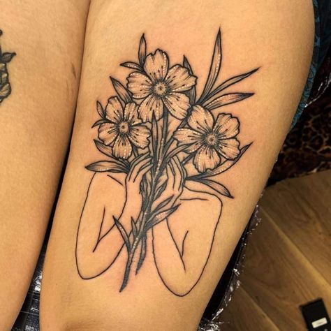 Spring Flowers on Thigh 2 Spring Tattoo Ideas, Front Thigh Tattoos, Spring Tattoo, Small Thigh Tattoos, Upper Thigh Tattoos, Tato Paha, Simple Flower Tattoo, Girl Thigh Tattoos, Floral Thigh Tattoos