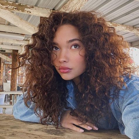 Ashley Moore (@ashley_moore_) • Instagram photos and videos Rose Granger Weasley, Biracial Women, Ashley Moore, Girly M Instagram, Rose Vans, Fayetteville North Carolina, Space Cowgirl, Targaryen Aesthetic, Makeup Pictures