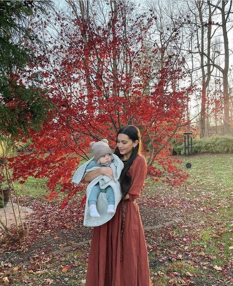 Bethany Ciotola Aesthetic, Bethany Ciotola Home, Bethany Ciotola Style, Cottagecore Pregnancy Outfits, Bethany Ciotola, Bethany Ciotola Pregnant, Cottage Core Motherhood, 10 Year Plan, Biblical Womanhood