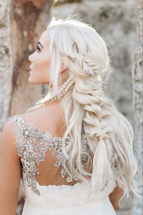 Viking Wedding Hairstyles, Ginger Bride, Nordic Wedding, Winter Wedding Hair, Viking Braids, Wedding Braids, Viking Wedding, Viking Hair, Simple Wedding Hairstyles