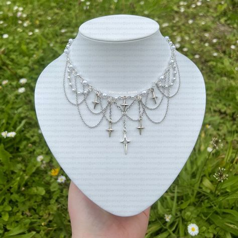 🤍White🤍 New handmade necklace made of white beads and a star pendant ! 🌝 (Check my Vinted : momoperception) • • • • • SEO : handmade necklace, artisan jewelry, beaded necklace, handcrafted jewelry #HandmadeNecklace #ArtisanJewelry #BeadedNecklace #HandcraftedJewelry #EthicalFashion #HandmadeWithLove #UniqueJewelry #JewelryDesigner #FashionAccessories #GiftIdeas #HandmadeGift #StylishJewelry #ElegantStyle #CraftedWithCare #JewelryAddict Diy Jewelry Earrings, Handmade Jewelry Tutorials, Jewelry Beaded, White Necklace, Jewelry Inspo, Beaded Jewelry Diy, Stylish Jewelry, White Beads, Handmade Necklace