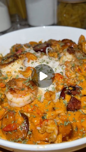 Jambalaya Pasta Cajun, Yardhouse Jambalaya Copycat, Yard House Jambalaya Recipe, Spicy Jambalaya Recipe, Seafood Jambalaya Recipe, Shrimp Jambalaya Recipe, Seafood Jambalaya, Seafood Rice Recipe, Jambalaya Pasta