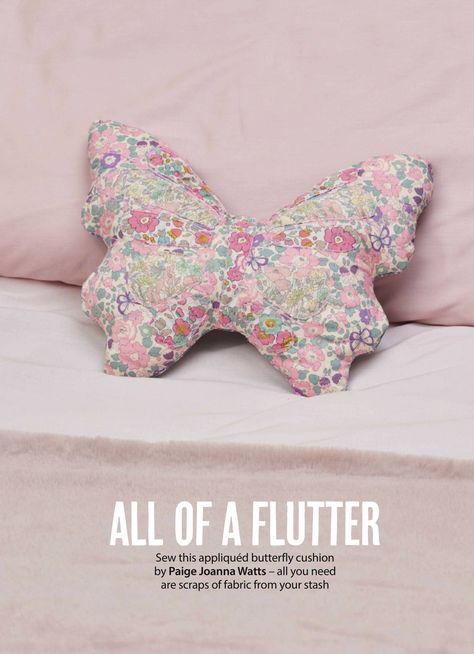 Butterfly Pillow Pattern Sewing, Butterfly Pillow Diy, Butterfly Pillow Pattern, Sew Butterfly, Sewing Butterfly, Butterfly Sewing, Angels Crochet, Tie Pillows, Butterfly Cushion