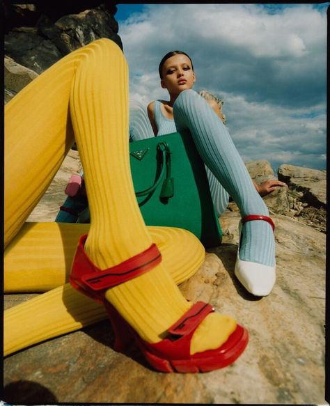 Dan Beleiu's Fashion Joy Ride w/Jade + Jana for Vogue China November — Anne of Carversville Shoes Editorial, Mode Editorials, Party Photoshoot, Joy Ride, Ellen Von Unwerth, Vogue China, Shoes Photography, Steven Meisel, Fashion Photography Inspiration