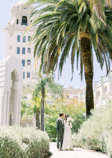 Beverly Hills Engagement Photos, Beverly Hills Courthouse Elopement, Pasadena Courthouse Wedding, Beverly Hills Courthouse Wedding, Beverly Hills Courthouse, Vintage Elopement, Elopement Aesthetic, Beverly Hills Wedding, Courthouse Wedding Photos