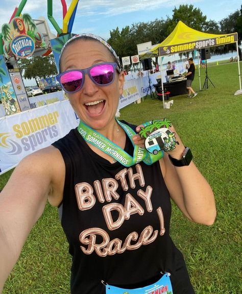 Celebrate your birthday in our fan favorite Birthday Race Rosé Balloons design like @ontherunwithrenee did on her birthday!! 🎉 #RawThreads #RawThreadsClub #RunEveryDay #HalfMarathon #Marathon #MarathonTraining #5k #10k #motivation #nevergiveup #youcandoit #inspiration #nonsweat #athleticwear #athleisure #runner #runners #runnersofinstagram #runnersofig #runnerlife #runnercommunity Balloons Design, Running Inspiration, Balloon Design, Marathon Training, Half Marathon, Running Clothes, 50th Birthday, Triathlon, Party Outfit