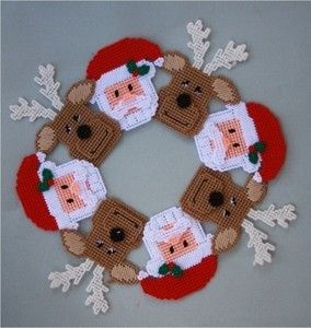 Free Printable Plastic Canvas Patterns | Santa and Reindeer Wreath Plastic Canvas Pattern Christmas | eBay Reindeer Wreath, Plastic Canvas Ornaments, Plastic Canvas Christmas, Plastic Canvas Patterns Free, Christmas Canvas, Plastic Canvas Crafts, Red Heart Yarn, Canvas Projects, Canvas Crafts