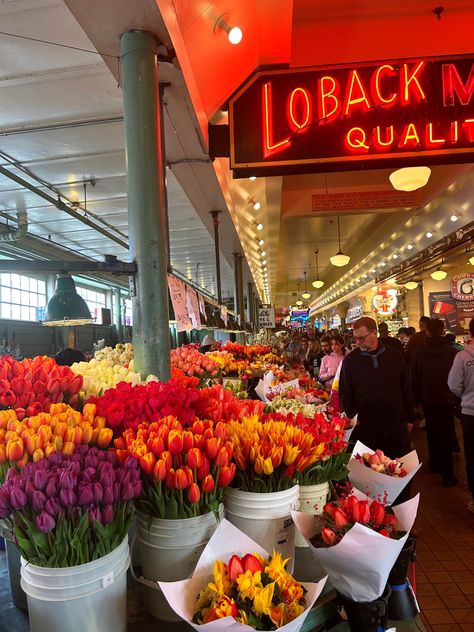 Flowers aesthetic, tulips, seattle Seattle Vibes Aesthetic, Seattle Rain Aesthetic, Seattle Aesthetic Rain, Seattle Market Place, Seattle Flower Market, Farmers Market, Farmer, Tulips, Flowers