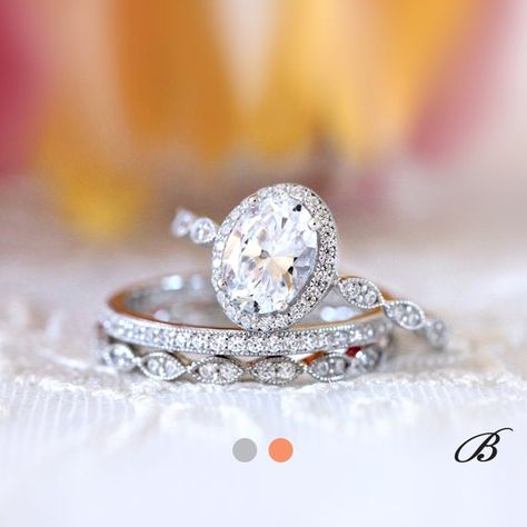 Hey, I found this really awesome Etsy listing at https://www.etsy.com/listing/583565745/dainty-milgrain-art-deco-bridal-set-ring Ring Set Engagement, Diamond Bridal Ring Sets, Vintage Style Engagement Rings, Accessories Outfit, Oval Diamond Engagement, Oval Diamond Engagement Ring, Traditional Jewellery, Outfit Jewelry, Bridesmaid Jewelry Sets