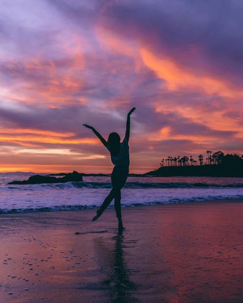 Let's Dance...Laguna Beach, California / by Jessica Stein-tuulavintage Dance Picture Poses, Dance Photo Shoot, Dancer Photography, Dance Photography Poses, Gymnastics Poses, Ballet Poses, Gymnastics Photography, Gymnastics Pictures, Ballet Photography