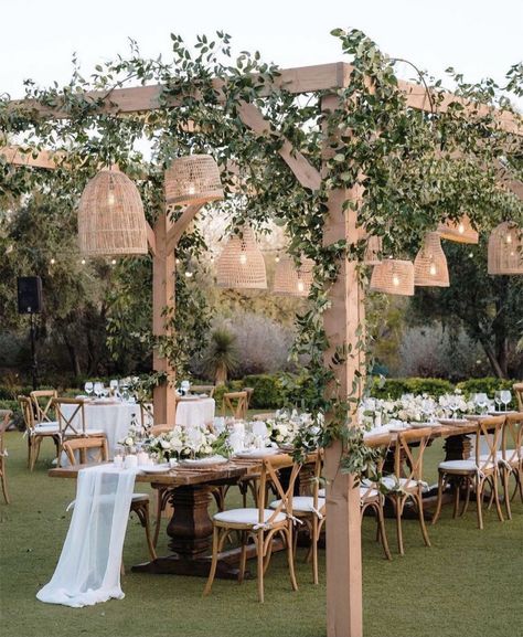 Pergola Over Table Wedding, Pergola Party Decor, Pergola Wedding Reception, Boho Coastal Wedding, Pergola Wedding Decorations, Pergola Wedding, Wedding Setup, Lampang, Rustic Garden Wedding