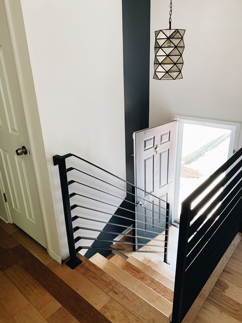 Railing For Split Level, Small Entryway Split Level, Entry Way Split Level, Shiplap Split Level Entryway, Split Level Entry Way, Small Split Level Entryway Ideas, Split Level Entry Remodel Entryway Stair Railing, Modern Split Level, Entryway Ideas Modern