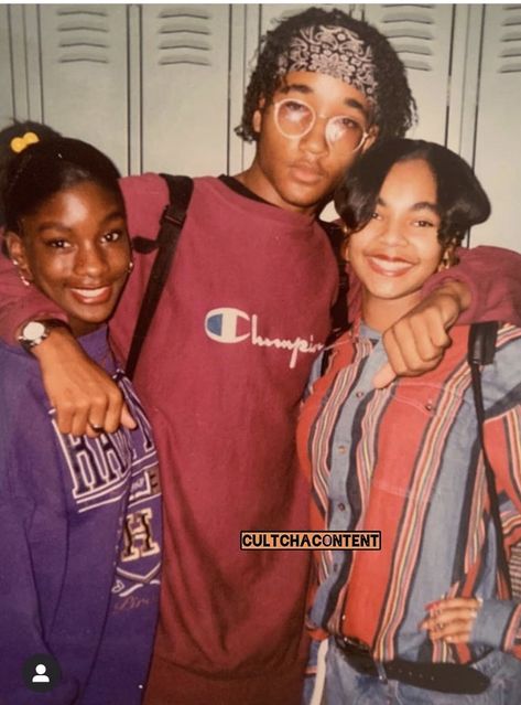 Ashanti 90s, Ashanti 2000's, Black 90s Fashion, Throwback Party, 2000s Vibe, High School Photos, High School Fashion, Black Couple Art, High School Years