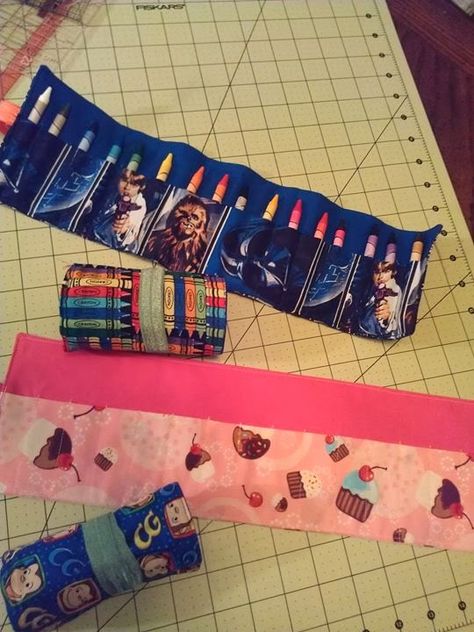 Tiger in a Tornado: Crayon Rolls - a tutorial Crayon Roll Tutorial, Crayon Roll, Crayon Holder, Tornado, Fun Crafts, Crayon, Sewing Patterns, Rolls, The Internet