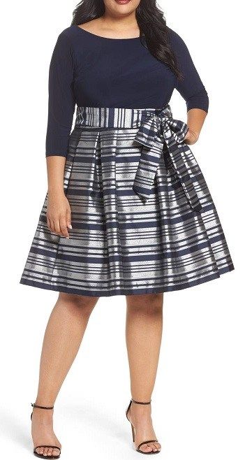 33 Plus Size Wedding Guest Dresses {with Sleeves} - Alexa Webb Plus Size Semi Formal Outfits, Office Party Outfit, Semi Formal Dresses For Wedding, Plus Size Semi Formal, Wedding Guest Dresses With Sleeves, Party Dress Plus Size, Plus Size Wedding Guest, Plus Size Wedding Guest Dresses, Semi Formal Outfits