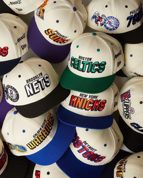 Topi Vintage, Denim Diy Clothes, Swag Hats, Men's Hipster Style, Dope Hats, Nba Hats, New Era Hats, Trendy Hat, Fashion Cap